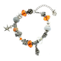 Pulseira laranja de contas metálicas