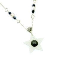 Colar com estrela brilhante