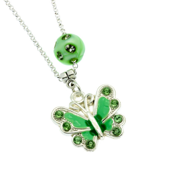 Colar com pendente borboleta verde
