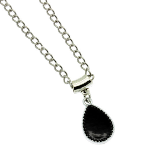 Colar com pendente gota preto