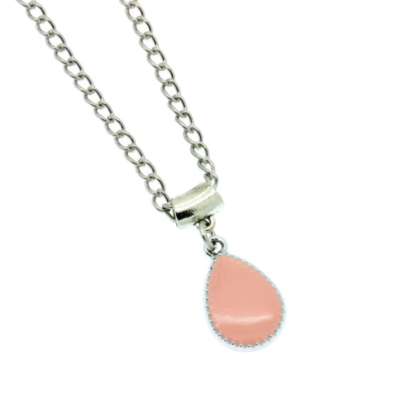 Colar com pendente gota rosa