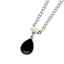 Colar com pendente gota preto