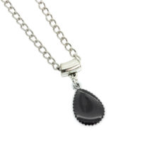 Colar com pendente gota cinzento