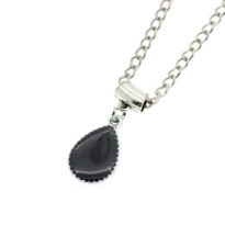 Colar com pendente gota cinzento